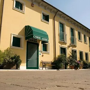 ** Hotel Corte Antica Italien