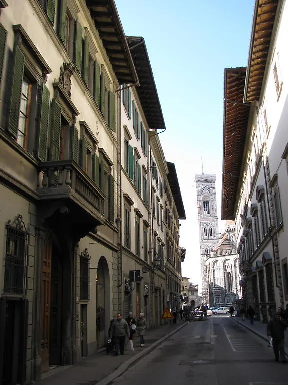 Le Tre Stanze Hotel Florence 2*,
